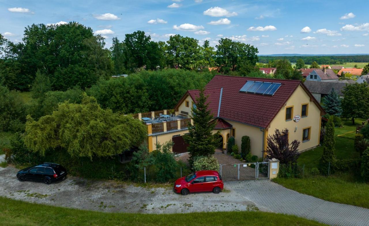 Penzion U Sykoru Třeboň Dış mekan fotoğraf
